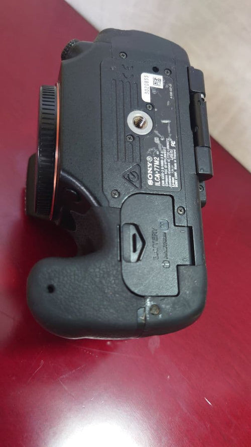 Sony Digital Slrs 77 2