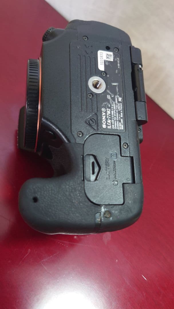 Sony Digital Slrs 77 2