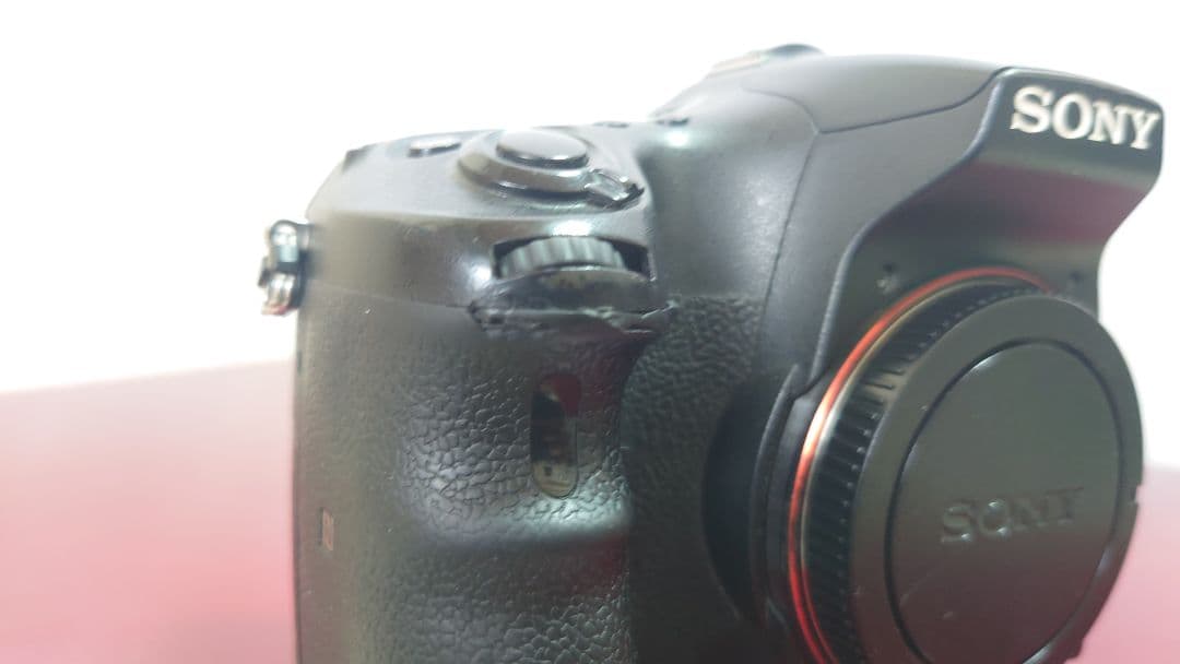 Sony Digital Slrs 77 2