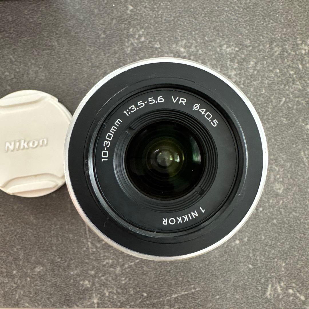 Nikon Mirrorless Interchangeable Lens Cameras 1 J1