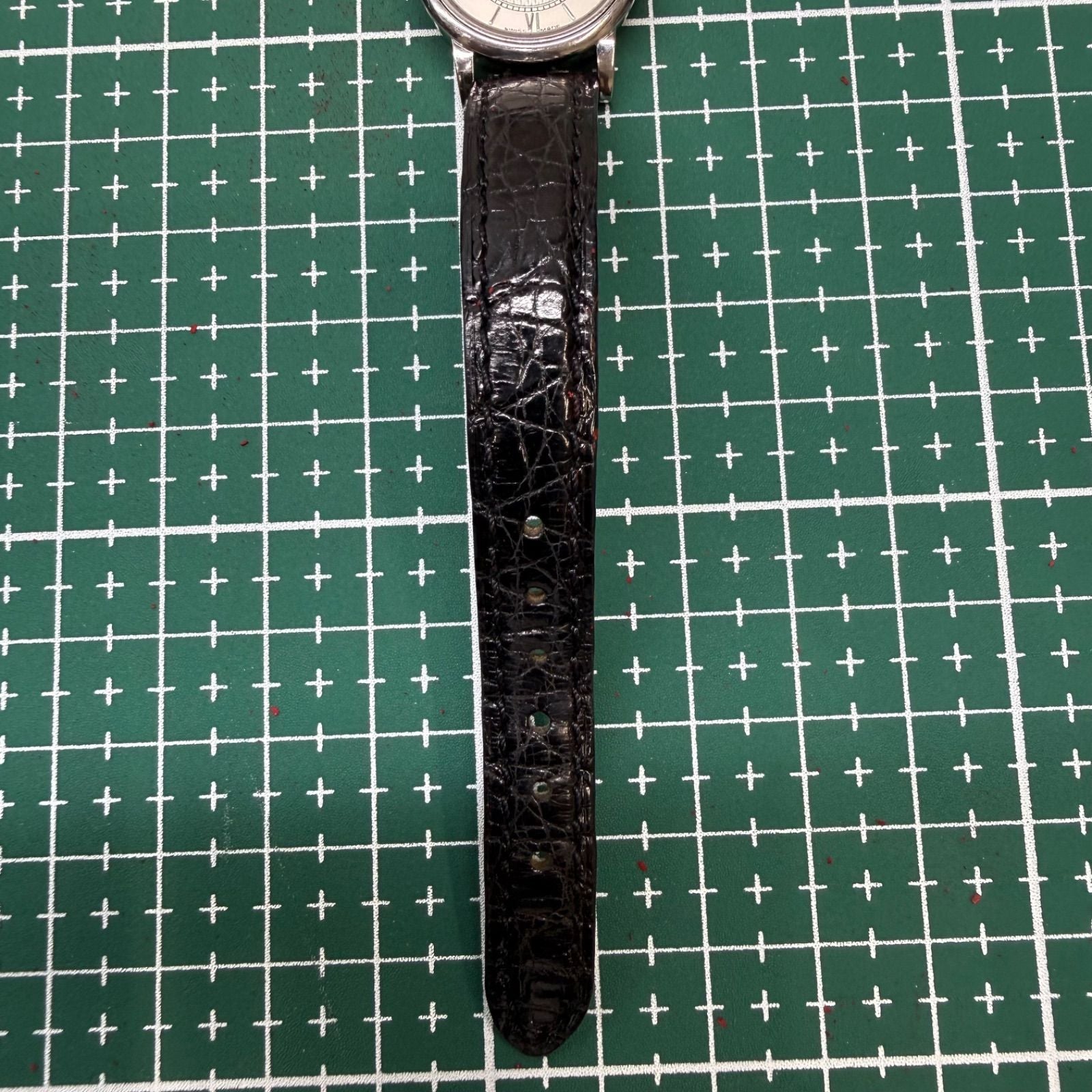 Omega Watch (Quartz) 56908386