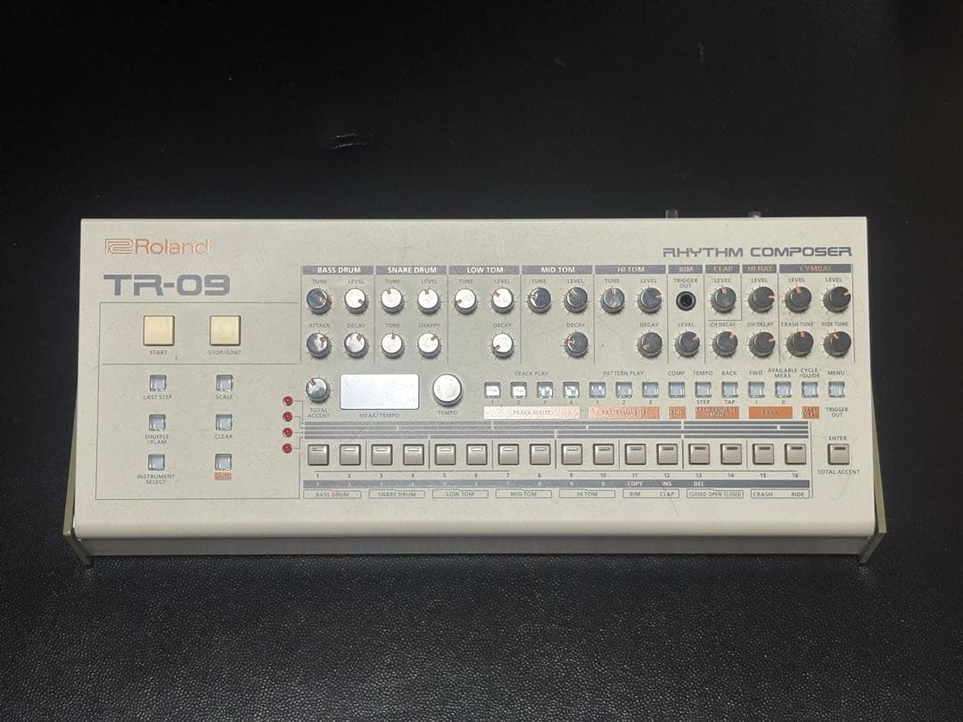 Rhythm Machines Roland Tr-09 Composer