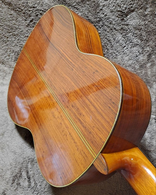 Yamaha Classical Guitars C-400
