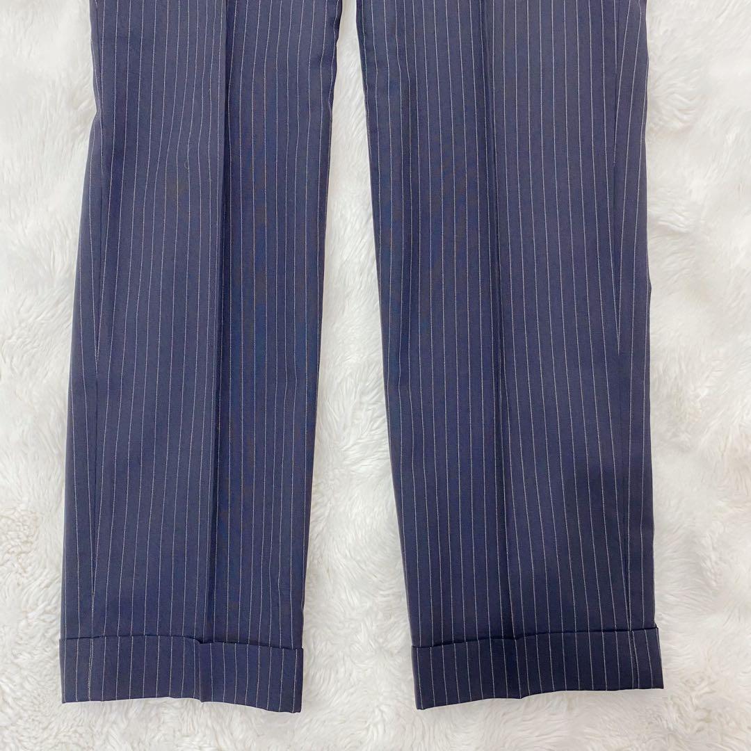Tomorrowland Business Suit Nikke 46