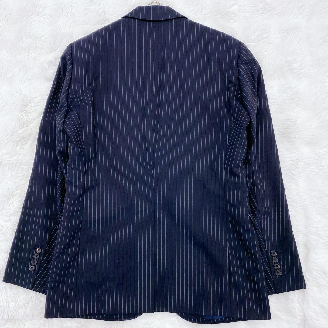 Tomorrowland Business Suit Nikke 46