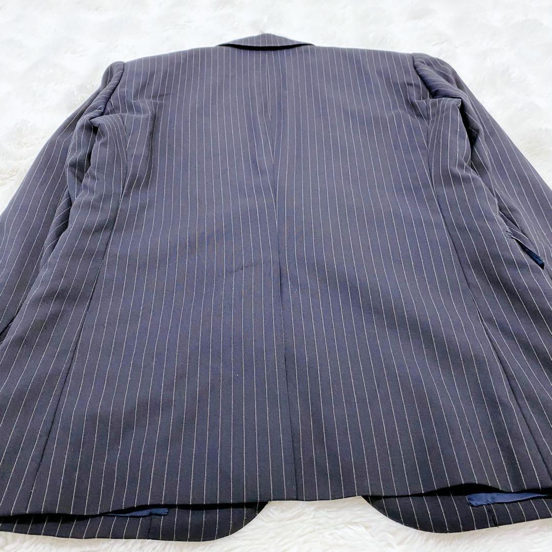 Tomorrowland Business Suit Nikke 46