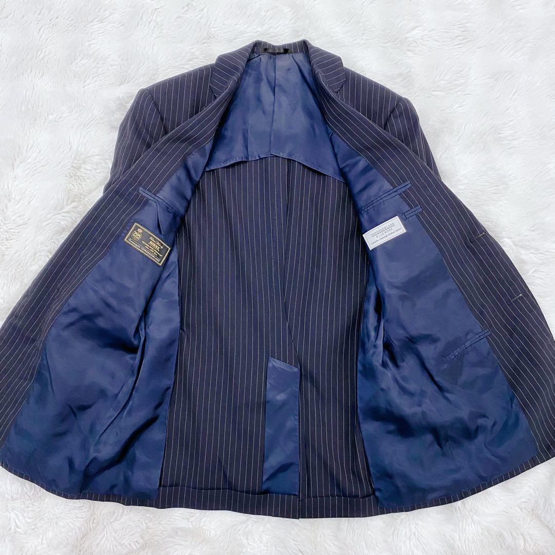 Tomorrowland Business Suit Nikke 46