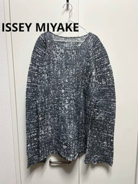 Issey Miyake Long-Sleeve