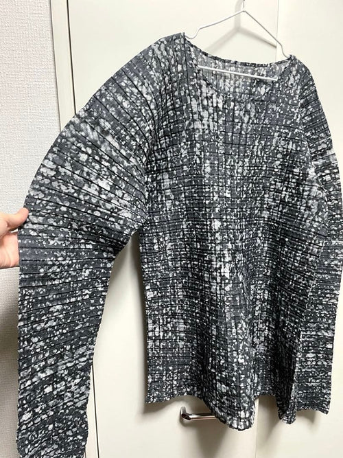 Issey Miyake Long-Sleeve
