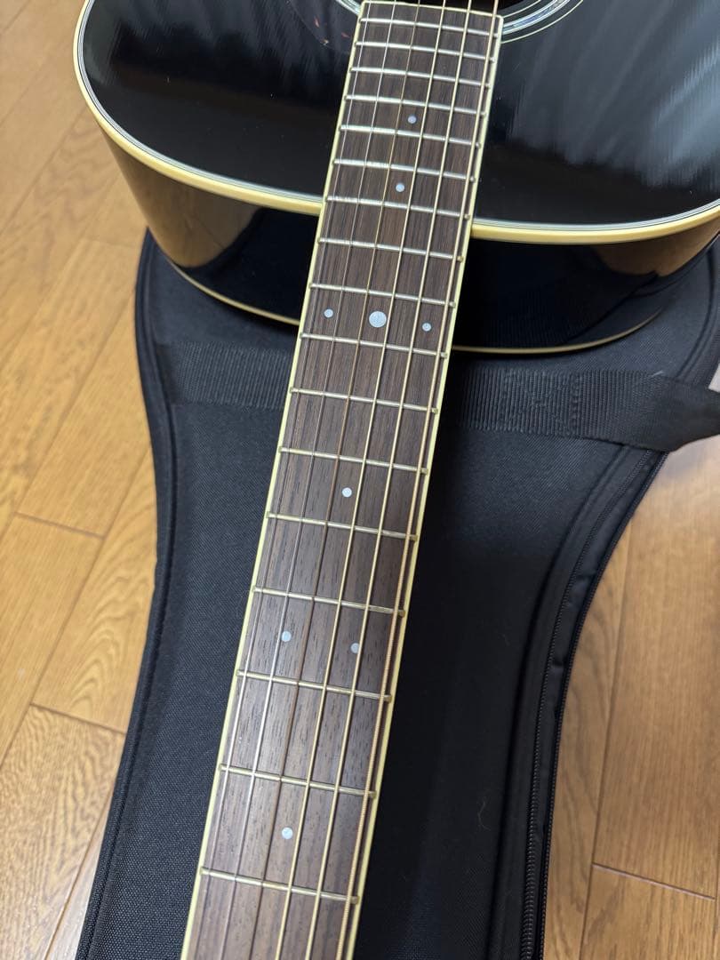 Yamaha Acoustic Guitars