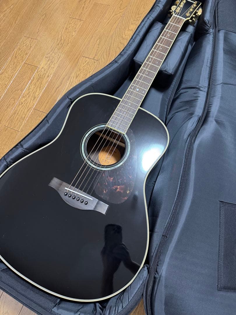 Yamaha Acoustic Guitars