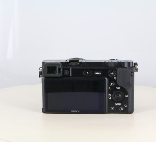 Sony Others 6100 (Ilce-6100)+ E Pz16-50/3.5-5.6