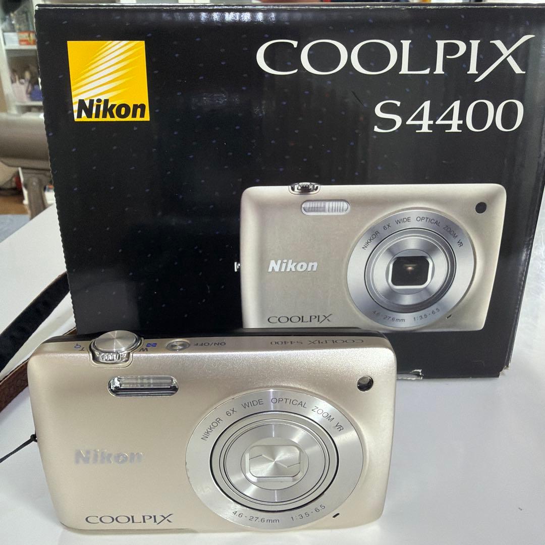 Nikon Compact Digital Cameras Coolpix S4400