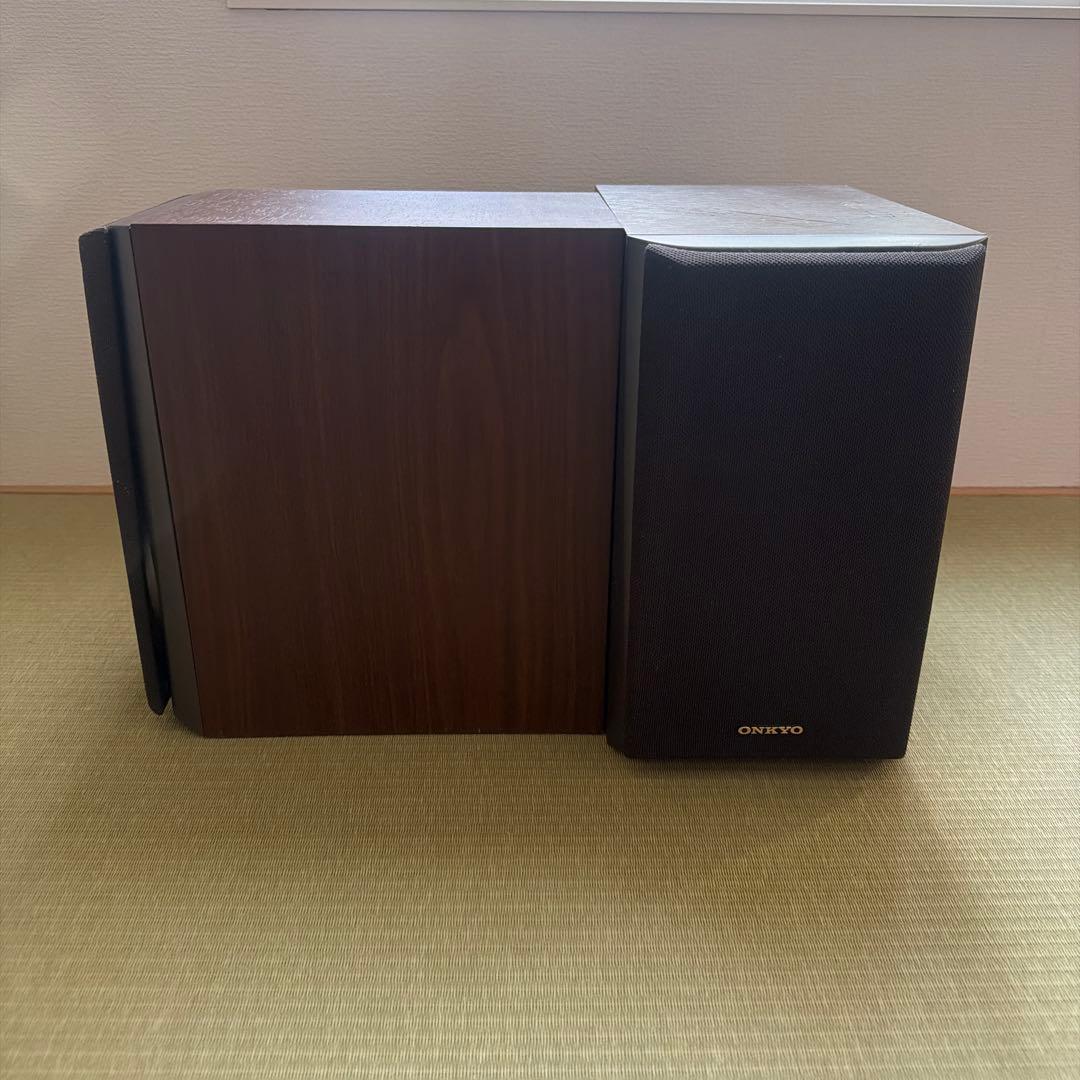 Onkyo Speakers D-032A