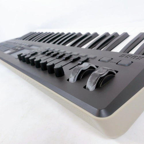 Korg Midi Keyboards Pads Taktile 49