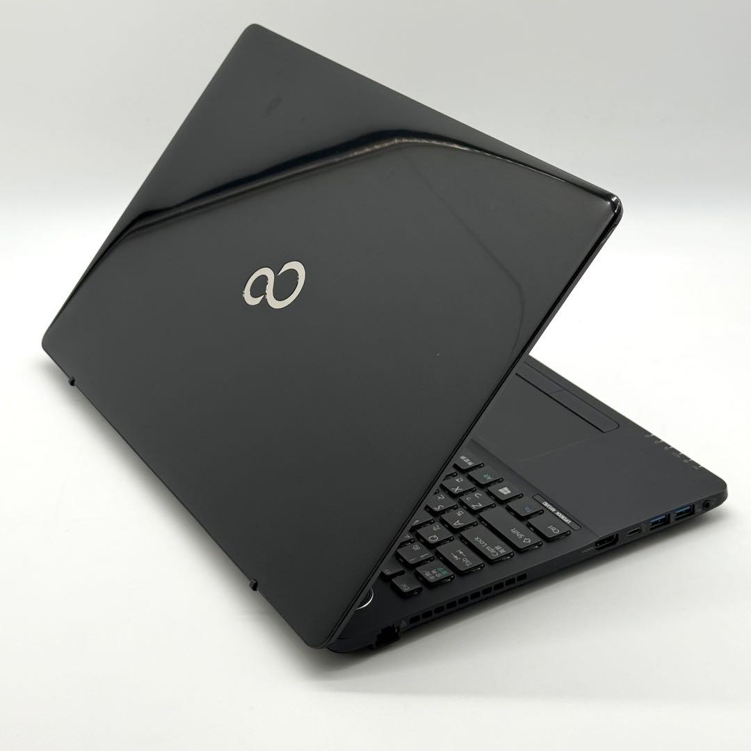 Fujitsu Windows Notebook Body 7 I7 16Gb Ssd512 Blu-Ray