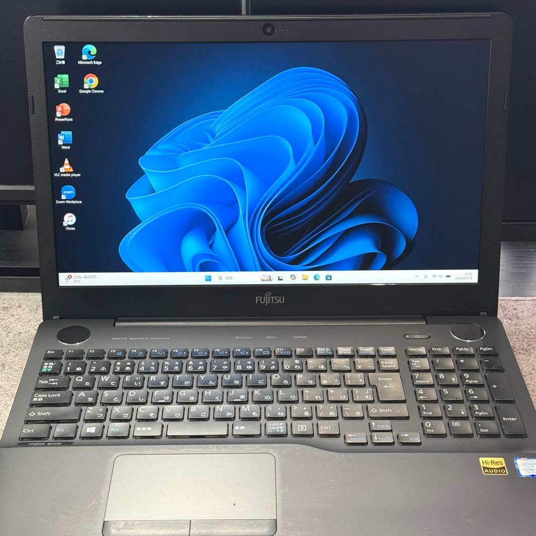 Fujitsu Windows Notebook Body 7 I7 16Gb Ssd512 Blu-Ray