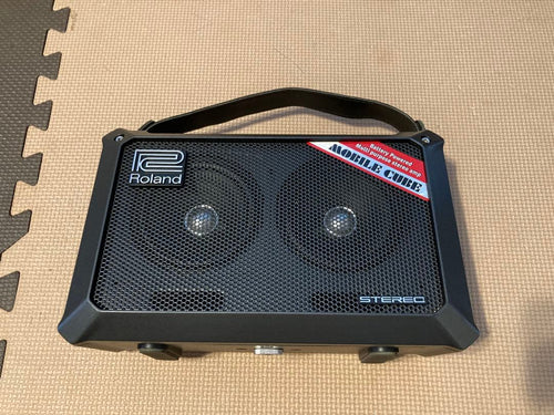 Roland Guitar Amplifiers Mobile Cube