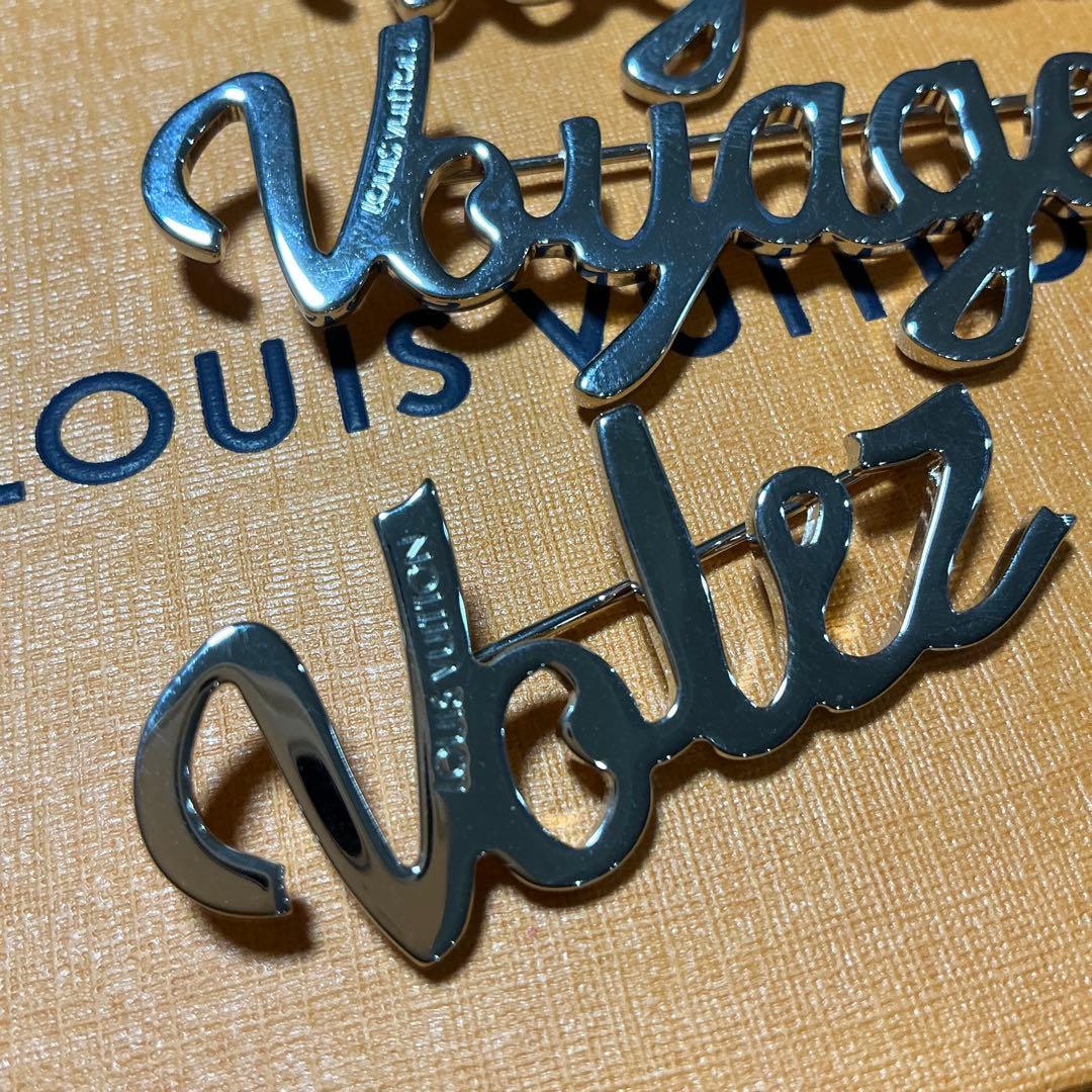 Louis Vuitton Pins, Pin Badges Button 3