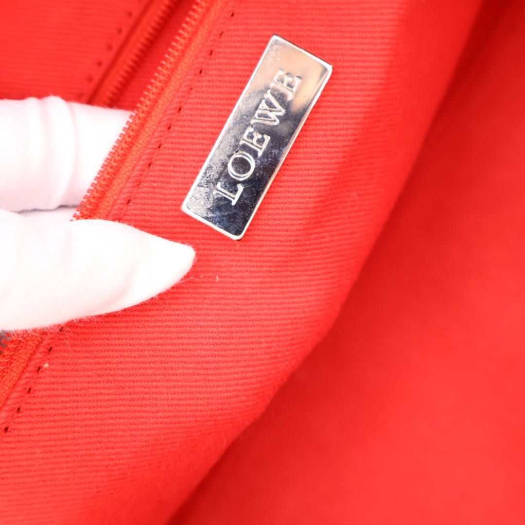 Handbag Loewe
