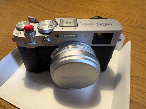 Fujifilm Compact Digital Cameras X100Vi