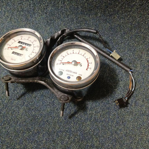 Yamaha Speedometers Sr400