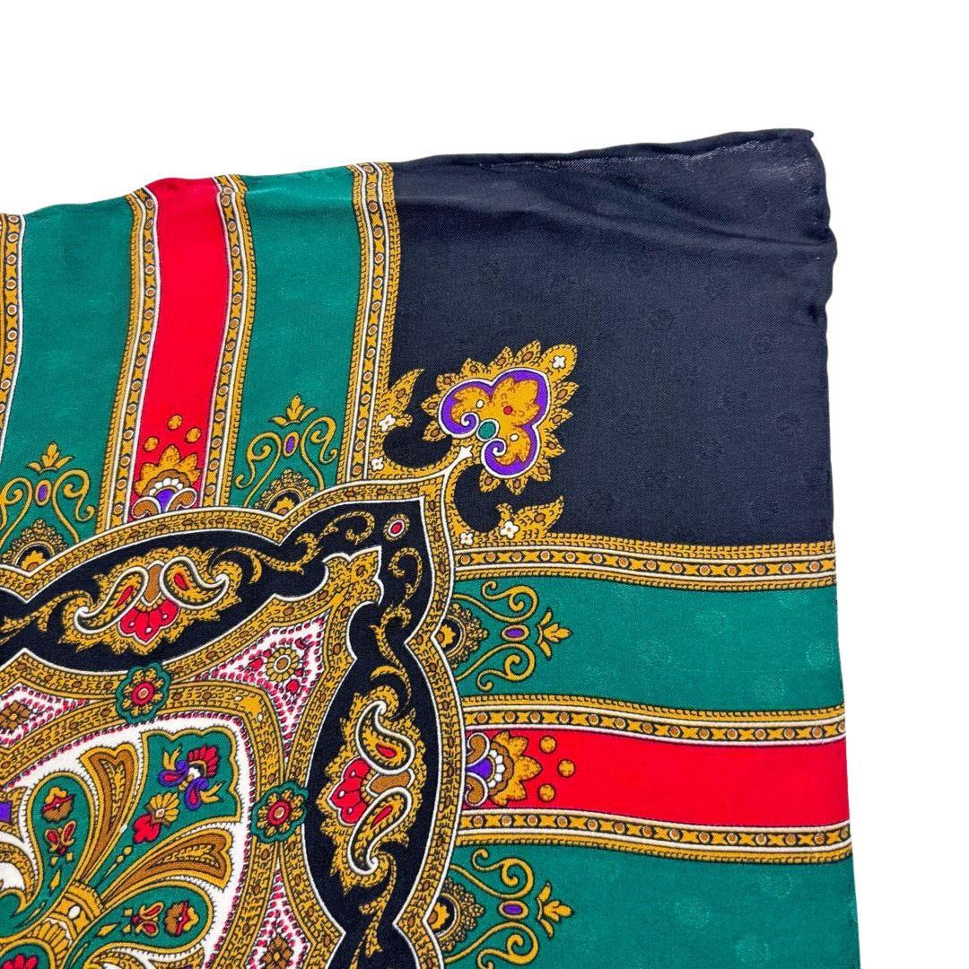 Yves Saint Laurent Bandana Scarf Q15