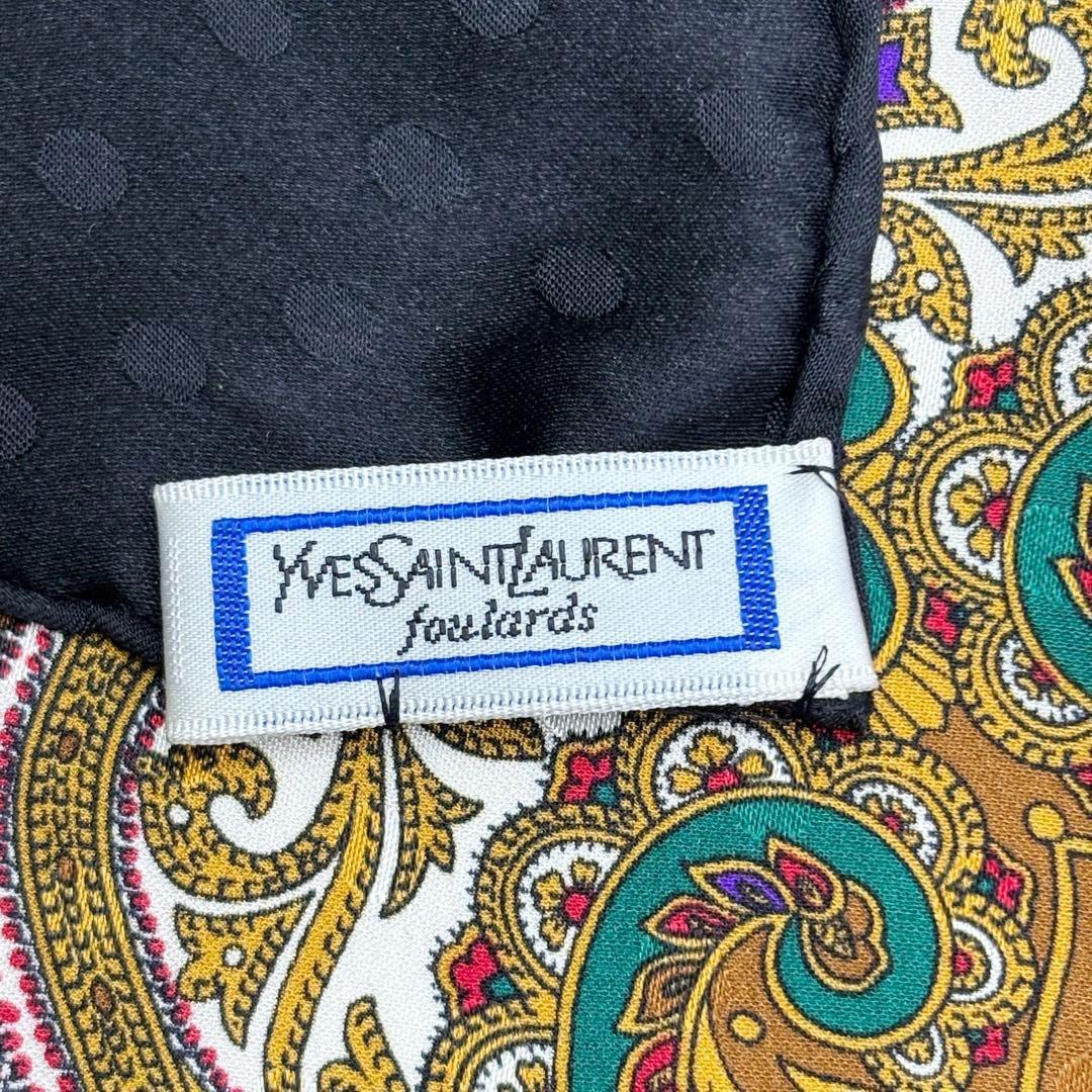 Yves Saint Laurent Bandana Scarf Q15