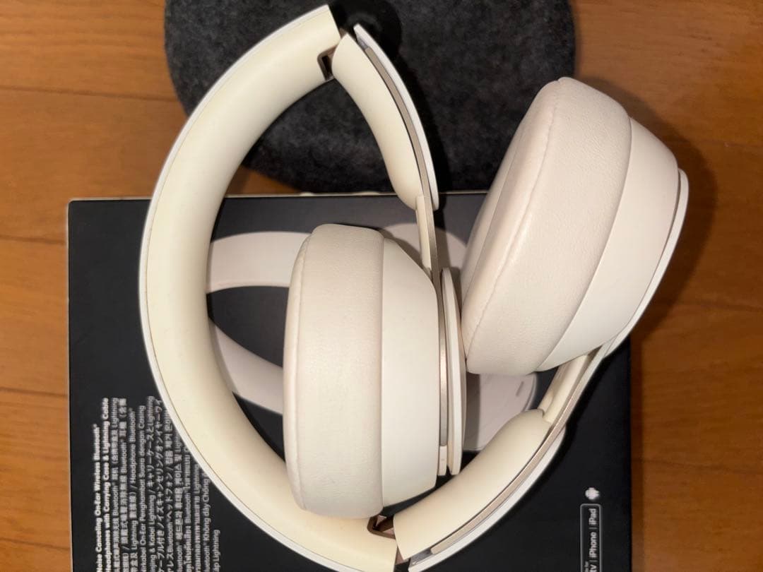 Beats By Dr. Dre Wireless Headphones R*A Solo Pro