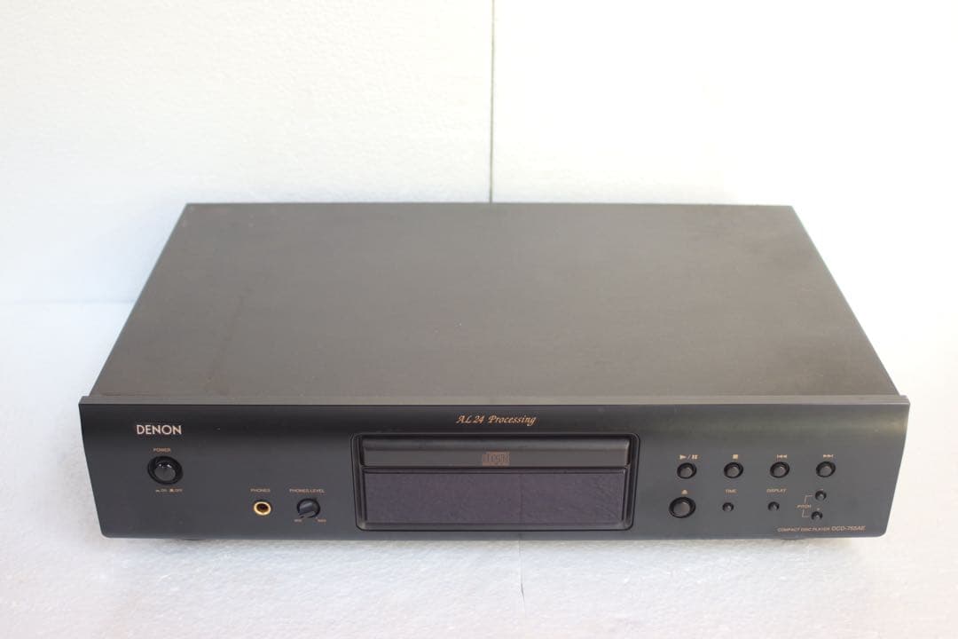 Denon Cd Sacd Player Dcd-755Ae