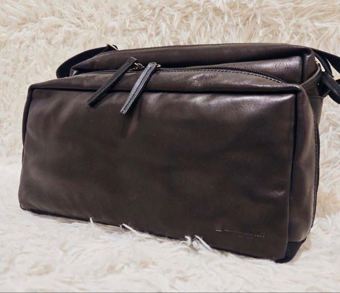 Artisan Artist Shoulder Bags Gcam-1000