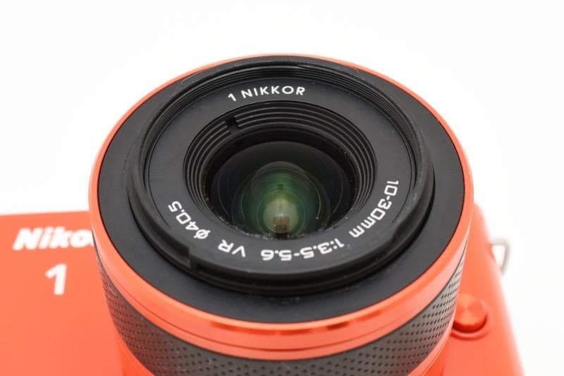 Nikon Mirrorless Interchangeable Lips 1 J2, Nikkor 10-30Mm F/3.5-5.6 Vr