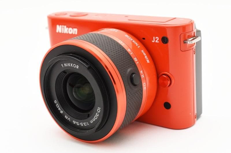 Nikon Mirrorless Interchangeable Lips 1 J2, Nikkor 10-30Mm F/3.5-5.6 Vr
