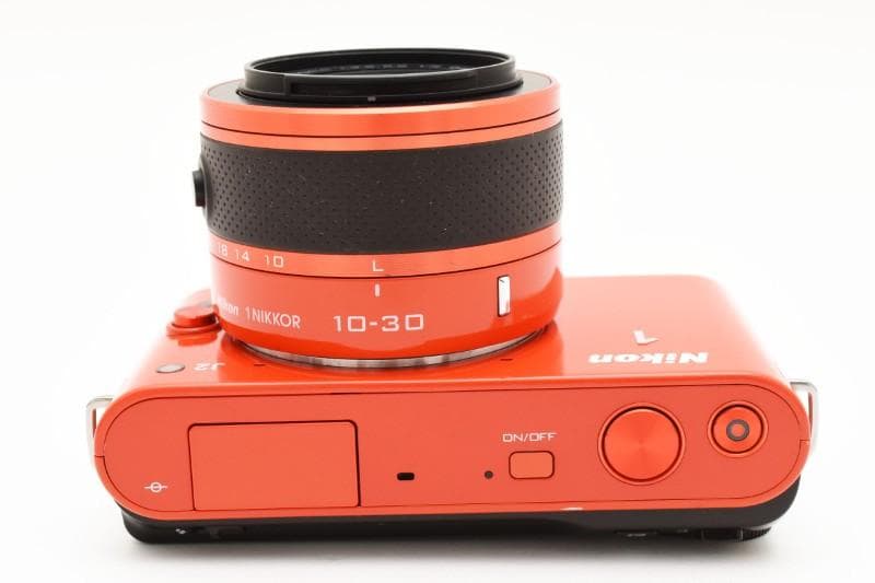 Nikon Mirrorless Interchangeable Lips 1 J2, Nikkor 10-30Mm F/3.5-5.6 Vr