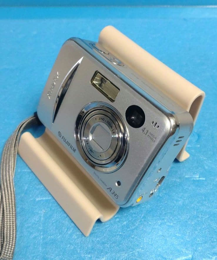 Fujifilm Compact Digital Camera A345/2600Z