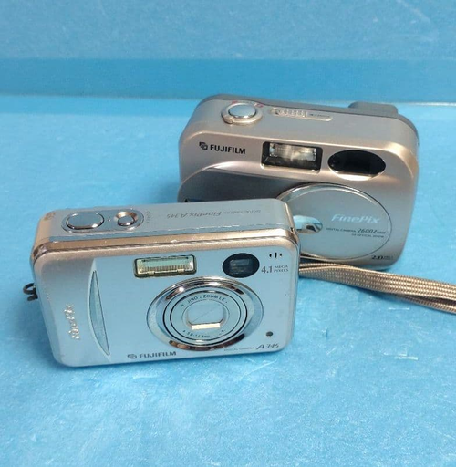 Fujifilm Compact Digital Camera A345/2600Z