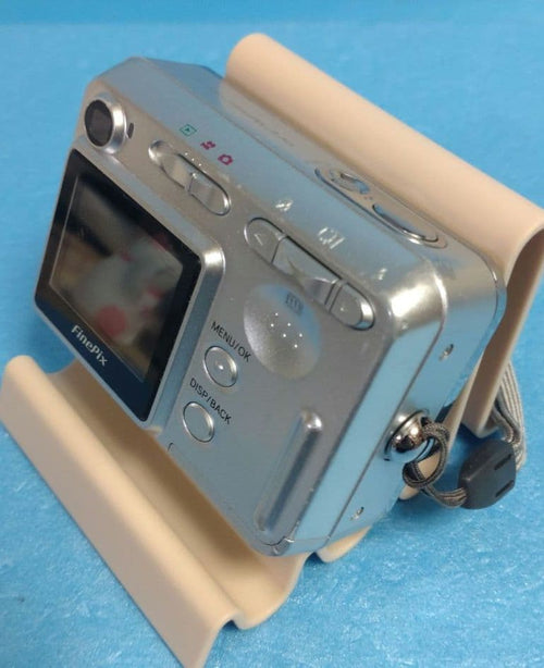 Fujifilm Compact Digital Camera A345/2600Z