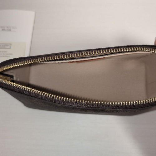 Louis Vuitton Pouches
