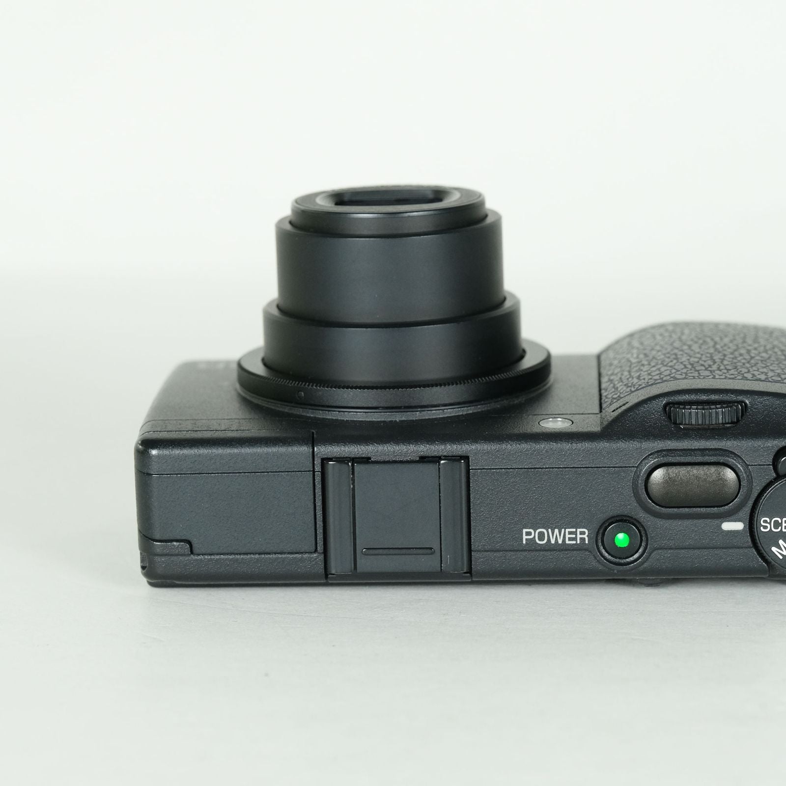 Ricoh Compact Digital Camera 3,820 Gr Ii