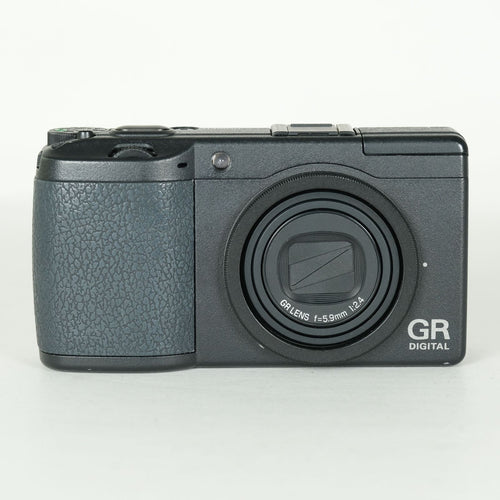 Ricoh Compact Digital Camera 3,820 Gr Ii