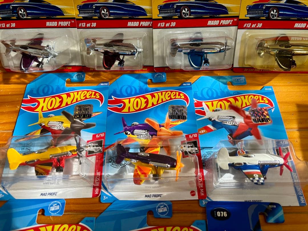 Hot Wheels Hotwheels Mad Propz 10