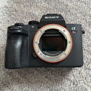 Sony Digital Slr 7R Iii 7751