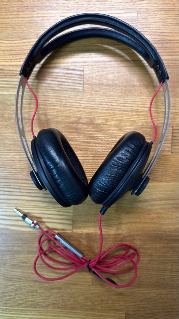 Sennheiser Wired Headphones Momentum