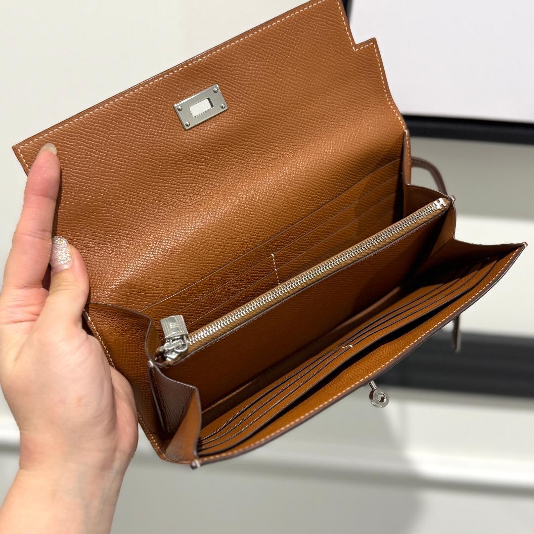 Hermes Long Wallets D Gold