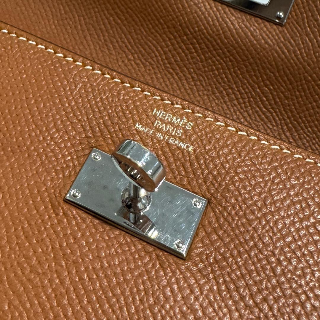 Hermes Long Wallets D Gold