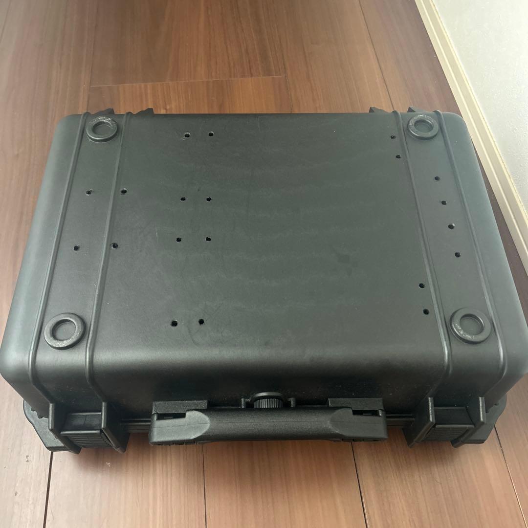 Cases, Boxes Containers