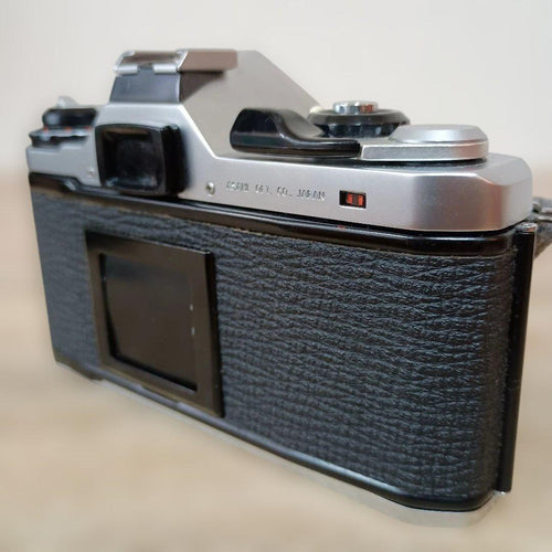 Slr Cameras (Film) Pentax Me Smc Pentax-M F1.7