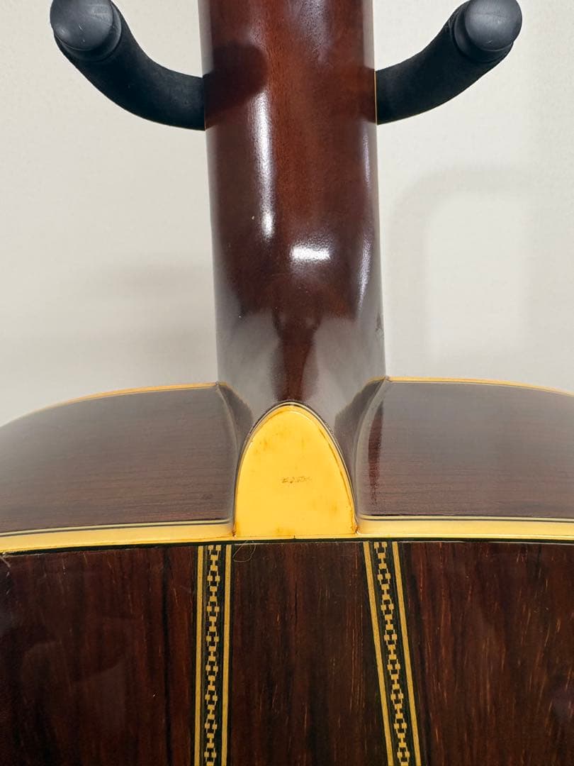 Yamaha Acoustic Guitar L12-5 12