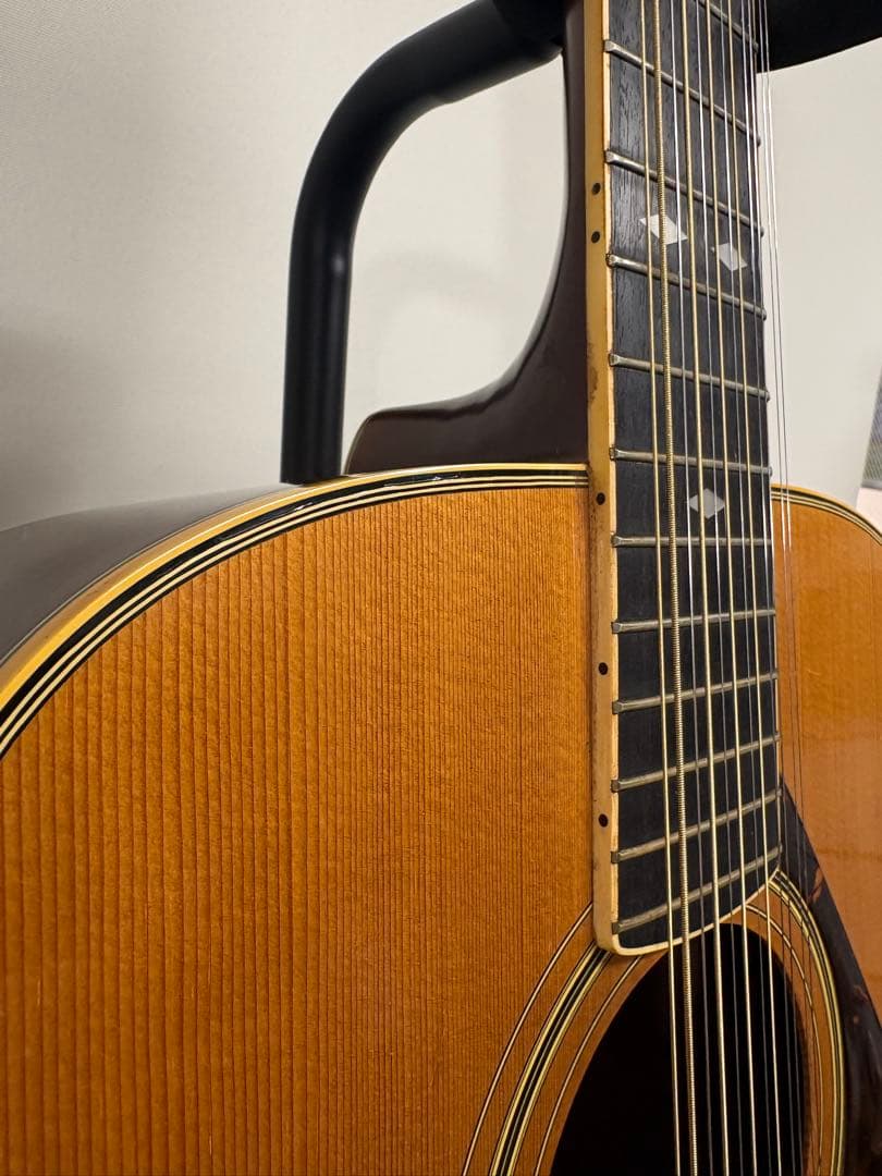 Yamaha Acoustic Guitar L12-5 12
