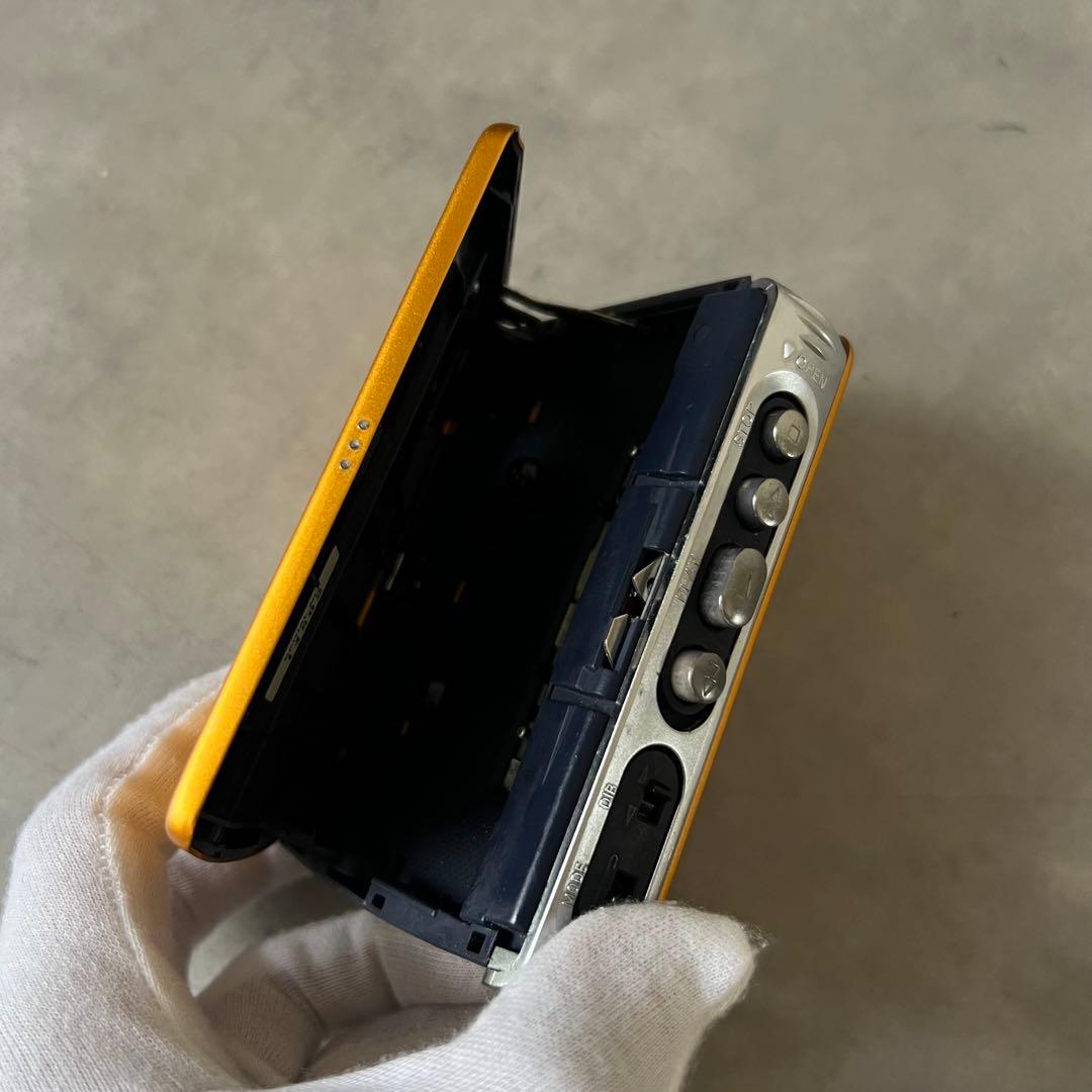 Sony Cassette Players Walkman Wm-Mv1